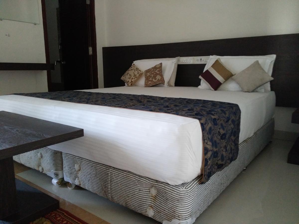 The Residency Bed and Breakfast Amarkantak Buitenkant foto