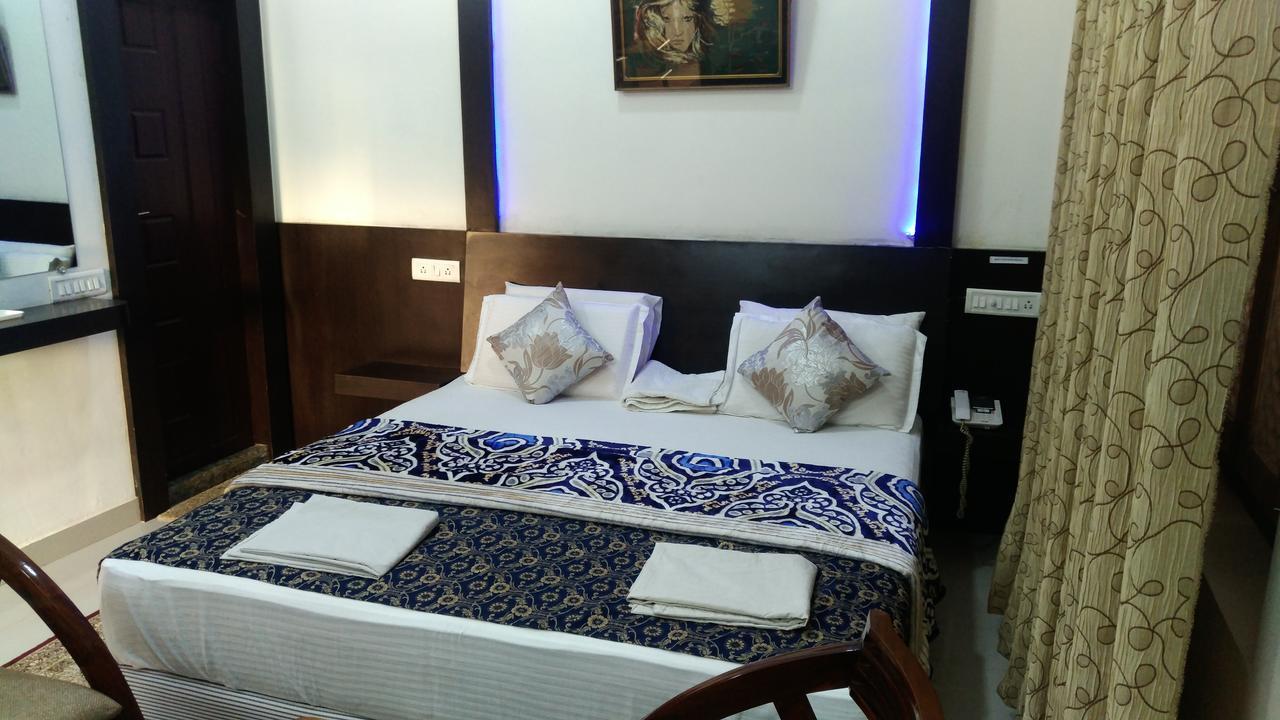 The Residency Bed and Breakfast Amarkantak Buitenkant foto